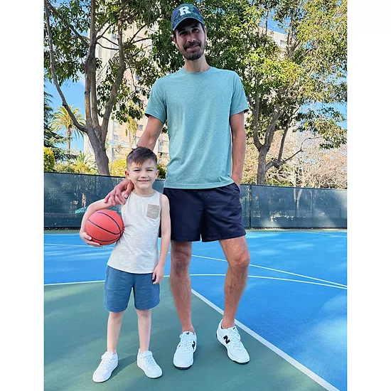 Men's Tek Gear® Essential Gear Tee 4 Men's Tek Gear® Essential Gear Tee - Image 4