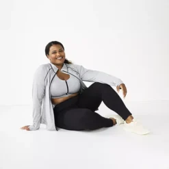 Plus Size Tek Gear® Ultrastretch High-Waisted Side Pocket 7/8 Leggings -Tek Gear Shop 5568006 CP ALT61