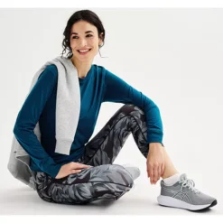 Women's Tek Gear® Long Sleeve Tee 9 Women's Tek Gear® Long Sleeve Tee -Tek Gear Shop 6832665 ALT3